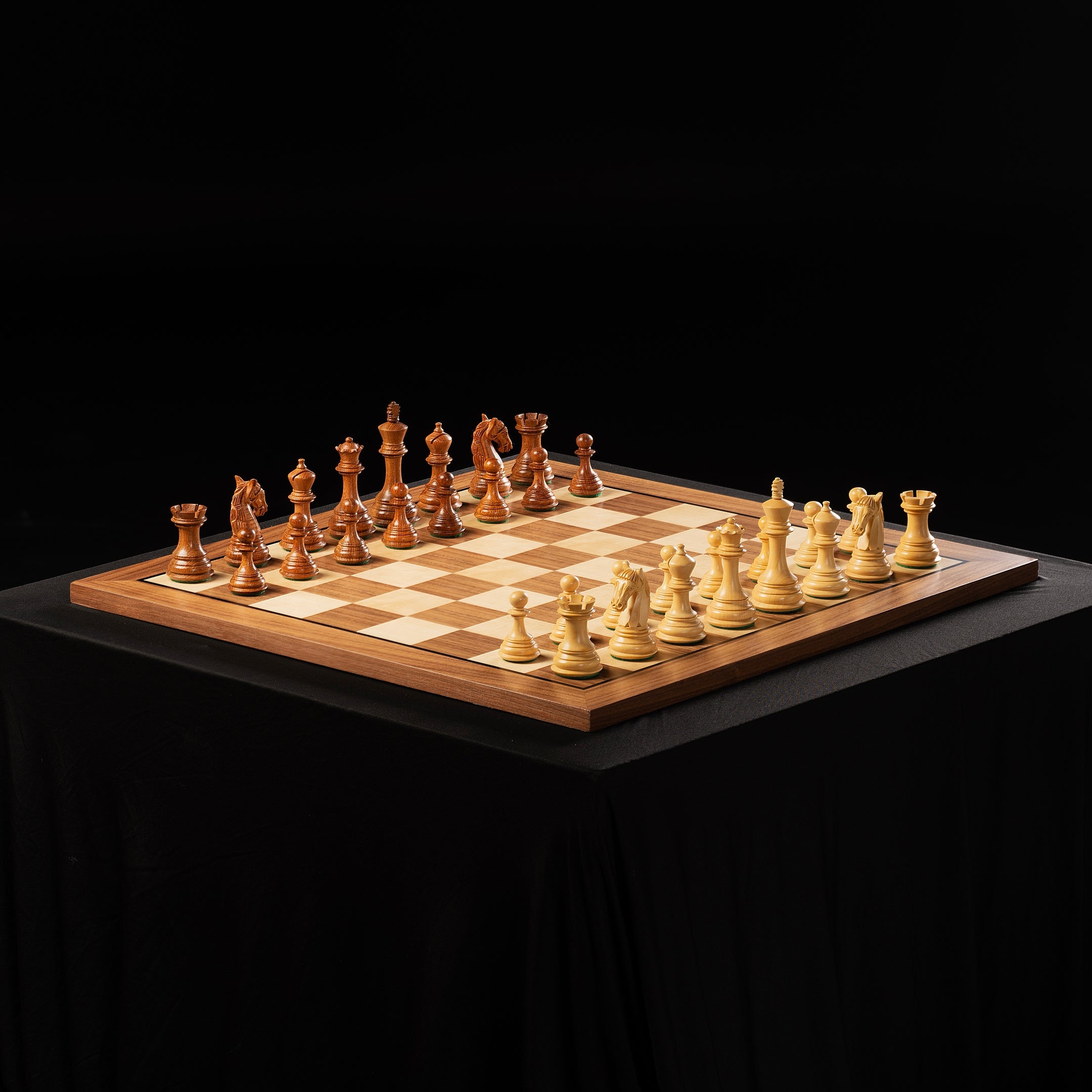 Chess Board 52×52 cm (55 mm squares) – Walnut & Maple (Black Frame), without Notation
