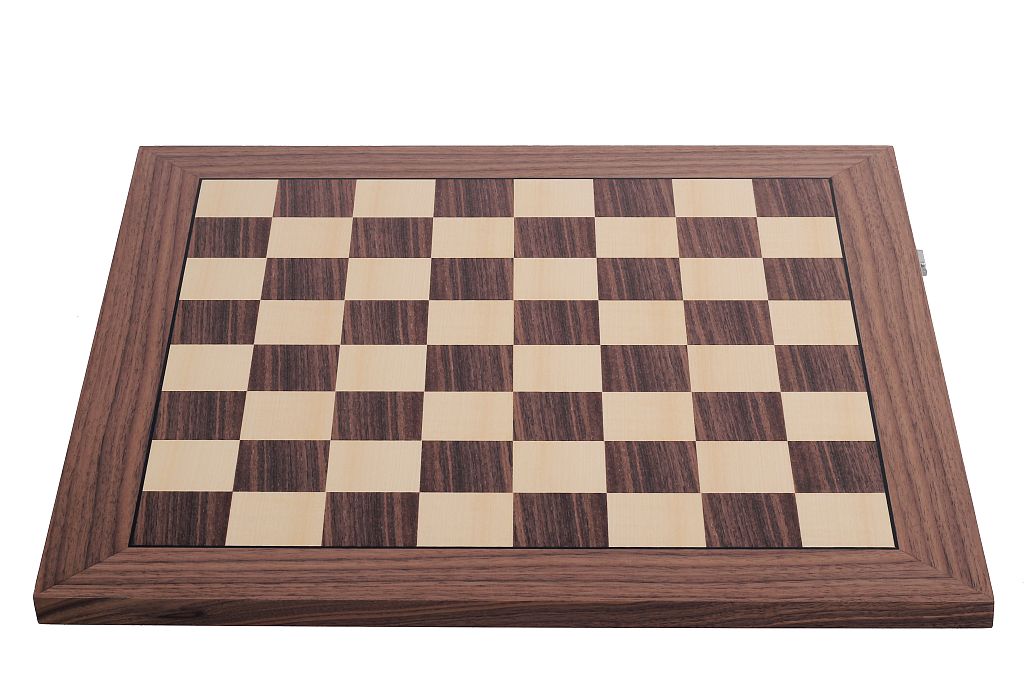 DGT USB E-Board Walnut Complete Set – With Timeless Electronic Pieces – image 3