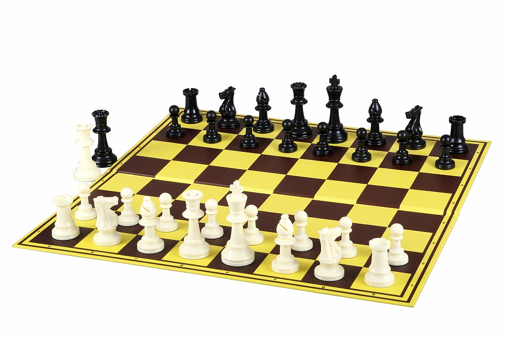 Plastic French Staunton Chess Pieces 3.75" – Budget Unweighted Club Set – image 5